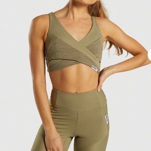NWT Gymshark true texture bralette - small